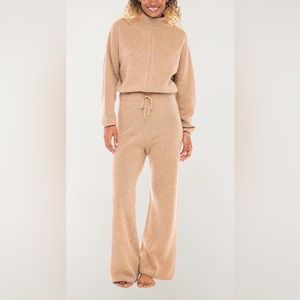 Filoro Noa Cashmere Jumpsuit in Camel Size S (NWT)